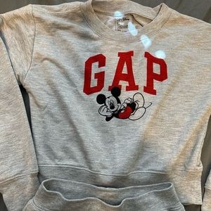 Gap sweat suit